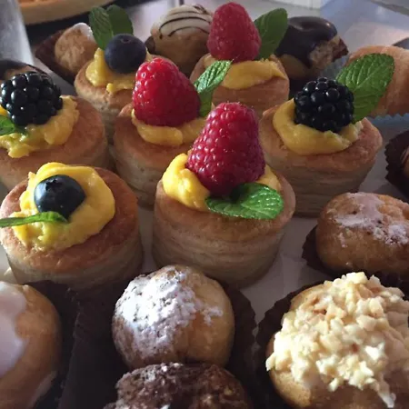 Storyville Business & Cinquale