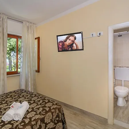 Storyville Business & Hotel Cinquale
