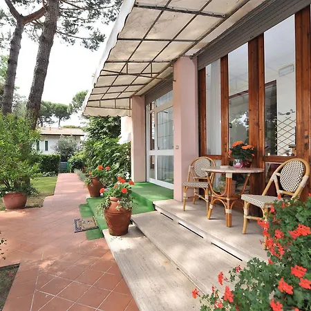 Storyville Business & - Special Offers Hotel Cinquale