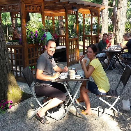 Storyville Business & Hotel Cinquale